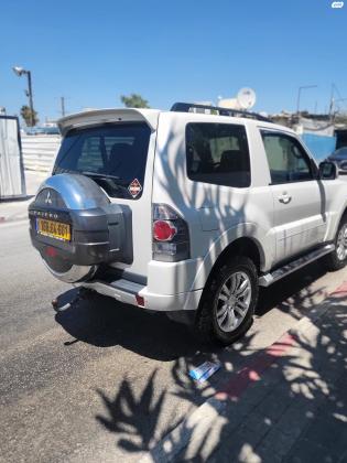 מיצובישי פג'רו קצר (2018)