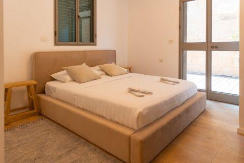 קדם 77 (עג'מי)