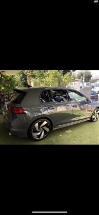 פולקסווגן גולף GTI (2021)