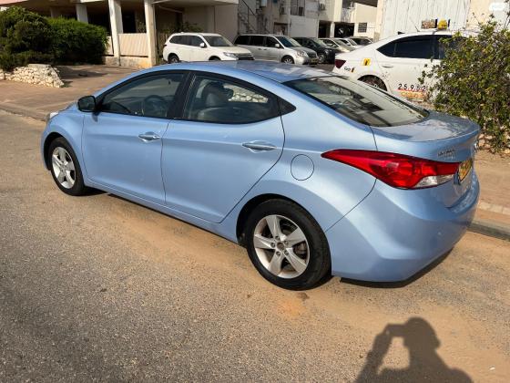 יונדאי i35 (2013)