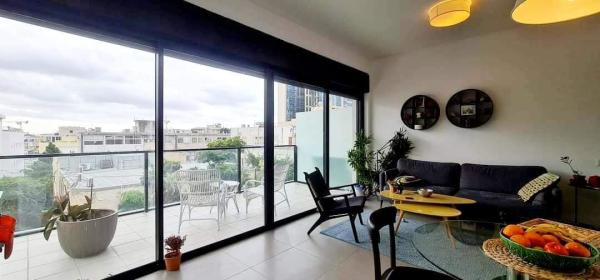 לילינבלום 11 (לב תל אביב החלק הדרומי)