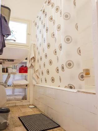 רש"י 33 (נחלת גנים)