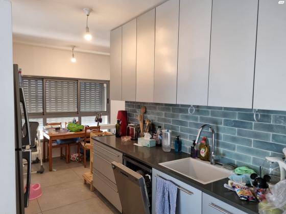 גונן 18 (תל חיים)