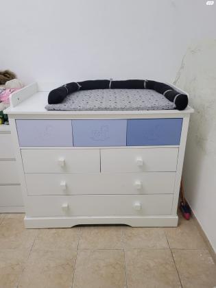 שידת החתלה ענקית של שילב