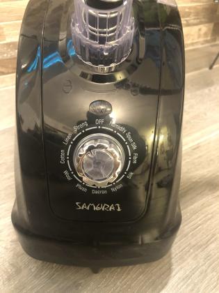 מגהץ אדים אנכי של Samurai