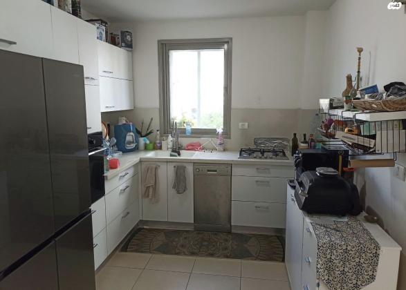 ארלוזורוב 47 (מרכז העיר א')