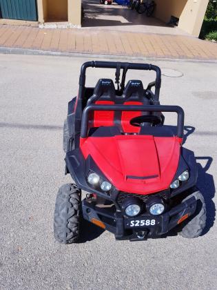 רכב rzr לילדים, חזק מאוד ופועל מעולה
