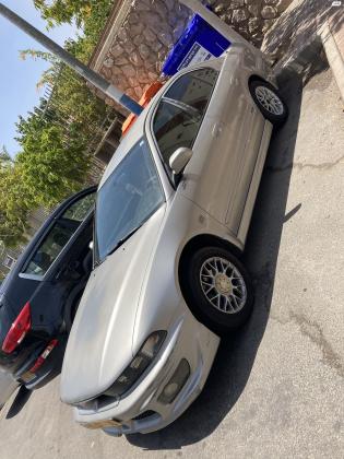 מיצובישי גאלאנט (2003)