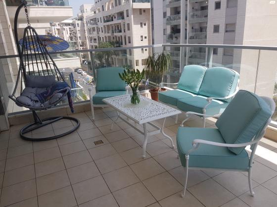 ישה חפץ 9 (הגוש הגדול)