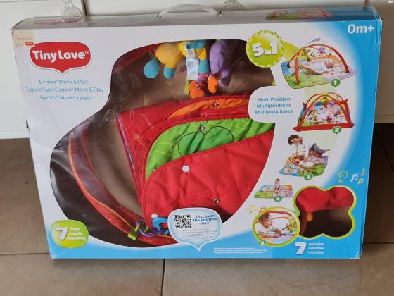 אוניברסיטה של טייני לאב tiny