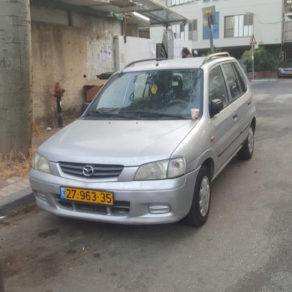 מאזדה דמיו (2001)