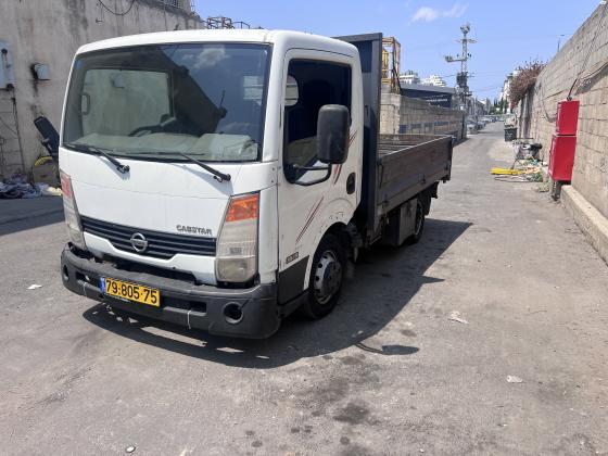 ניסאן קבסטאר (2011)