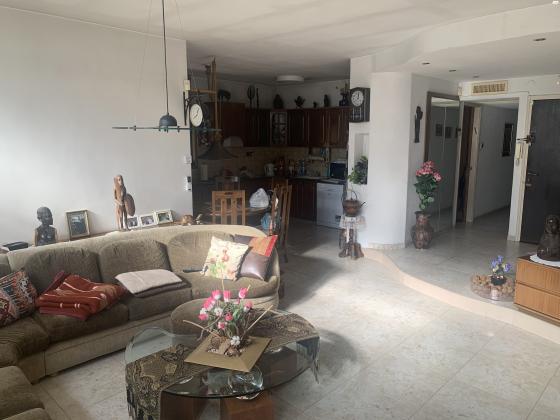 מולכו 20 (שכונת עם)