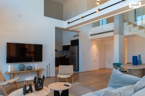 קדם 77 (עג'מי)