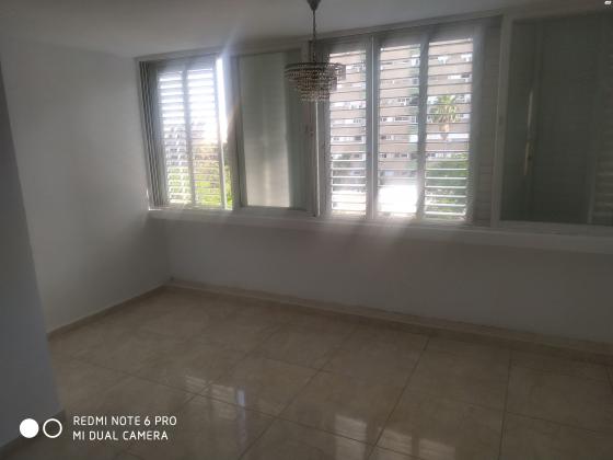 ליבורנו 26 (רמת הנשיא)