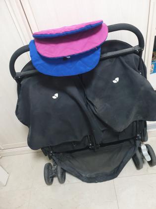 עגלת תאומים ממש קלה!!! מתקפלת