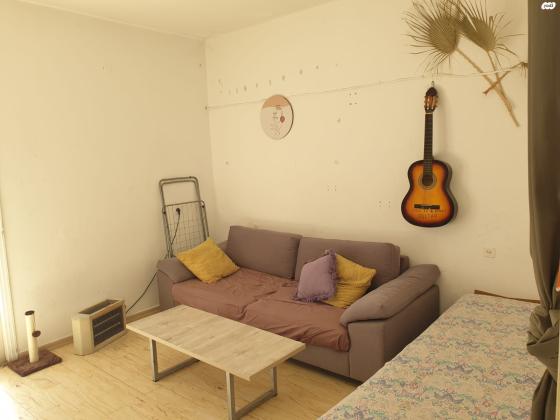 דרך השלום 90 (תל חיים)