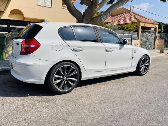 ב.מ.וו סדרה 1 (2008)