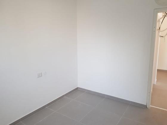 הרצל 77 (פלורנטין)