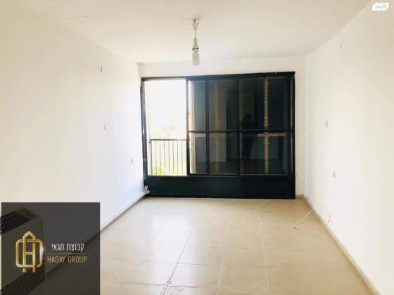 גיורא יוספטל 26 (נווה רם)