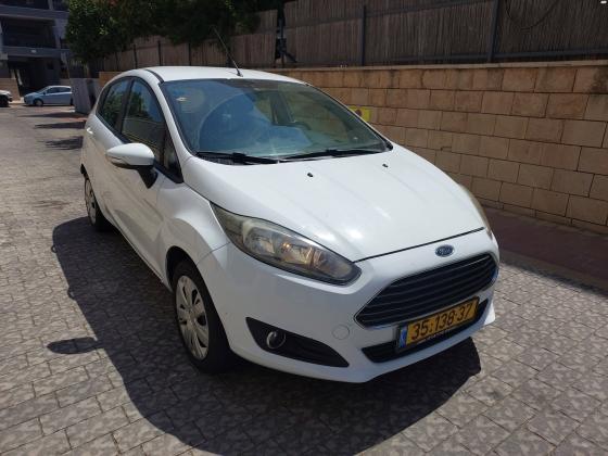 פורד פיאסטה (2016)