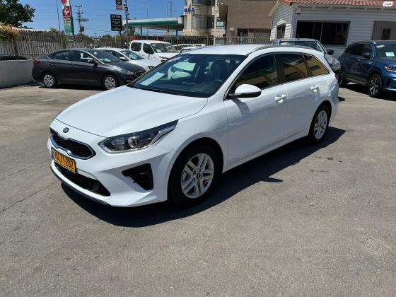 קיה סיד / CEED (2022)