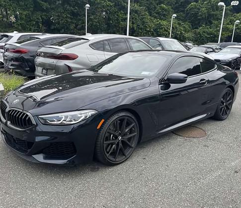 ב.מ.וו סדרה 8 (2022)