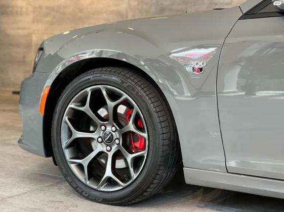 קרייזלר 300C (2019)