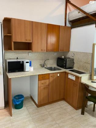 הרב הרצוג 7 (השכונה הותיקה)