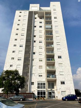 הנבל 7 (שמשון;שלמה;ביאליק)