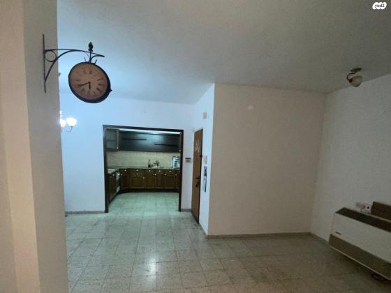 יוסף פלדמן 2 (כפר גנים ב)