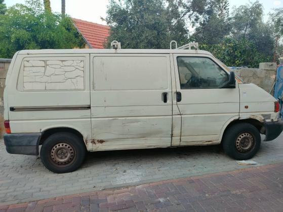 פולקסווגן טרנספורטר מסחרי/נוסעים (2000)
