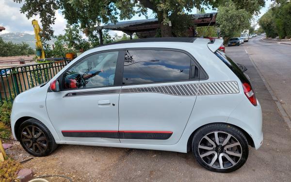 רנו טווינגו (2018)