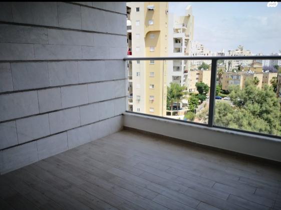 הסנה 16 (אפרידר)