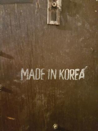 שעון קיר מטולטלת ענתיקה עם