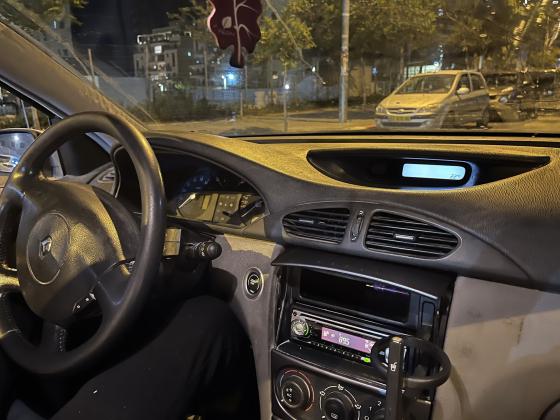 רנו לגונה (2003)