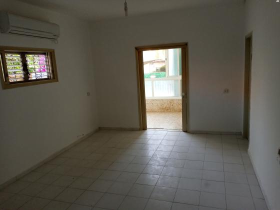 חביבה רייק 27 (שיכון ותיקים)