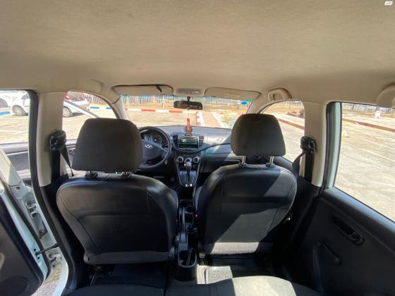 יונדאי i10 (2012)