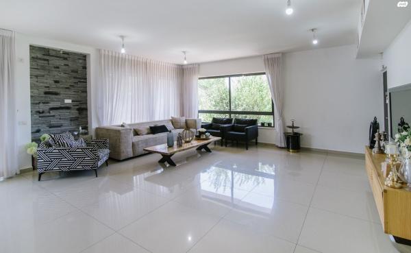 דוד רמז 36 (קרית דוד אליעזר)