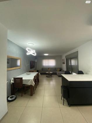 אליהו הנביא 18 (מרכז העיר)