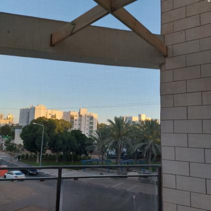 עמוס ירקוני 8 (שכונה ו)