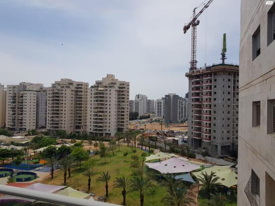 שא נס 13 (גן המושבה, השדרה המרכזית)