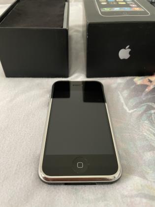 Apple - אייפון iPhone 2G