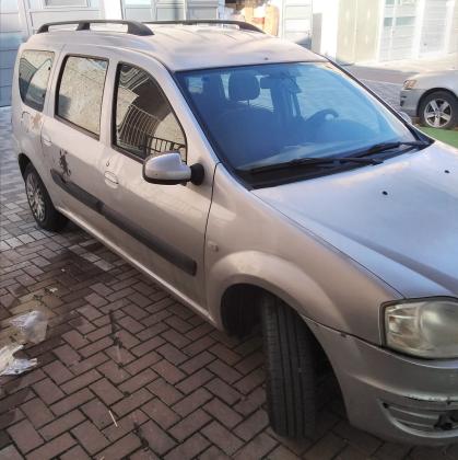 רנו לוגאן MCV (2009)