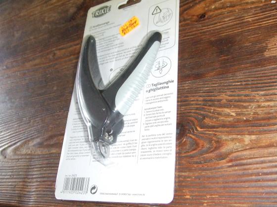 מספריים לציפורניים לחתולים או כלבים