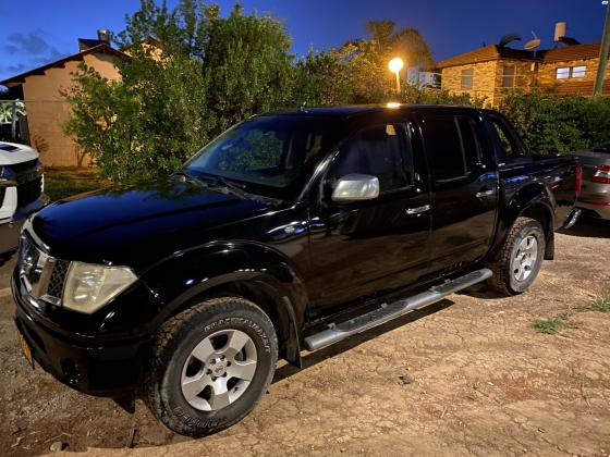 ניסאן נבארה 4X4 (2008)