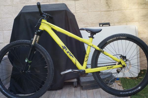 אופניי דירט bergamoont kiez flow