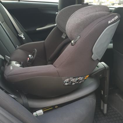 כסא בטיחות לרכב של מקסי