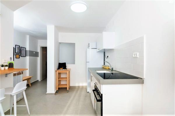 יהודה הלוי 40 (שכונה ד)