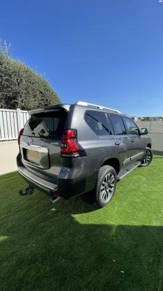 טויוטה לנד קרוזר ארוך (2022)